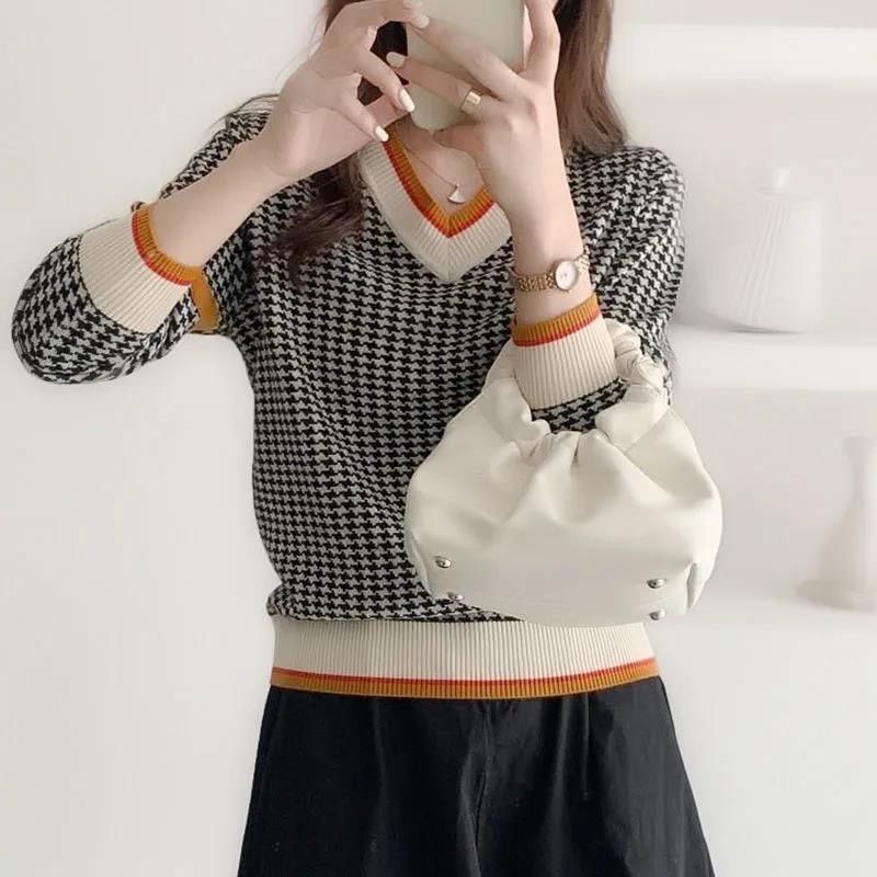 HOUNDSTOOTH CASUAL V-NECK FASHION SWEATER