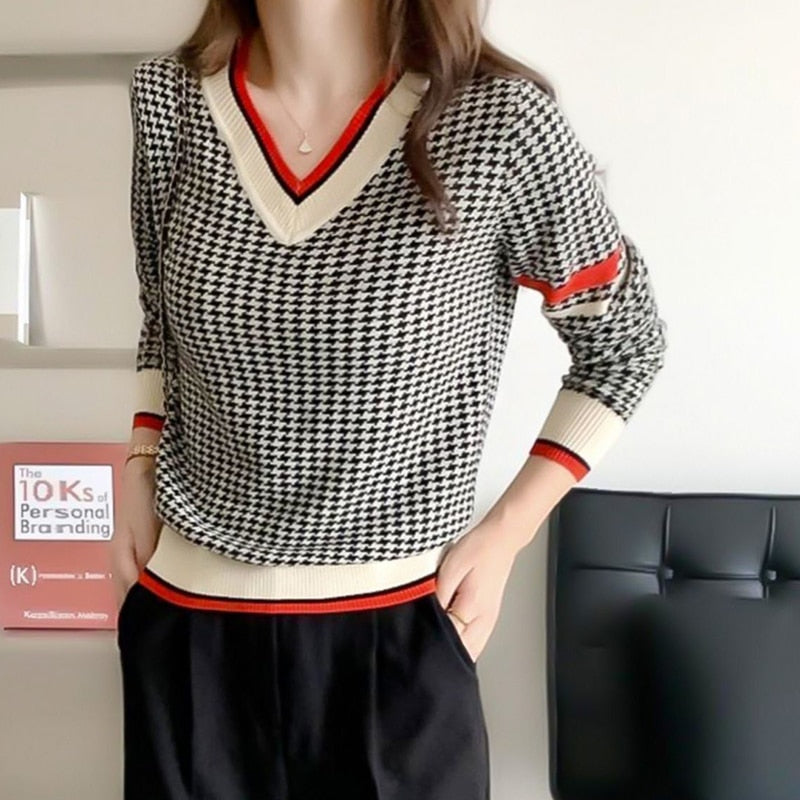 HOUNDSTOOTH CASUAL V-NECK FASHION SWEATER