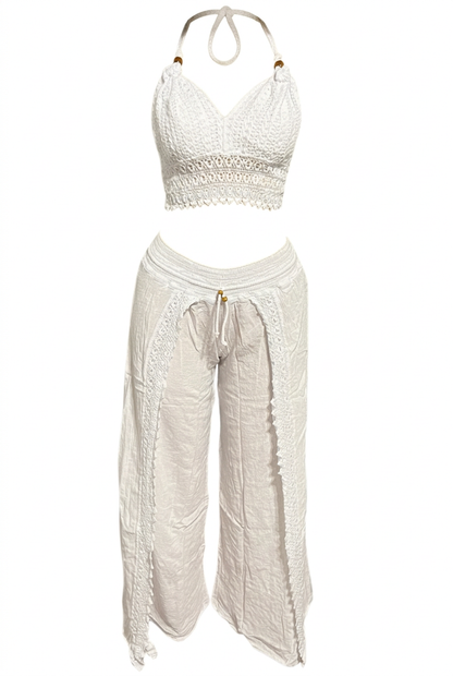 White set, front view