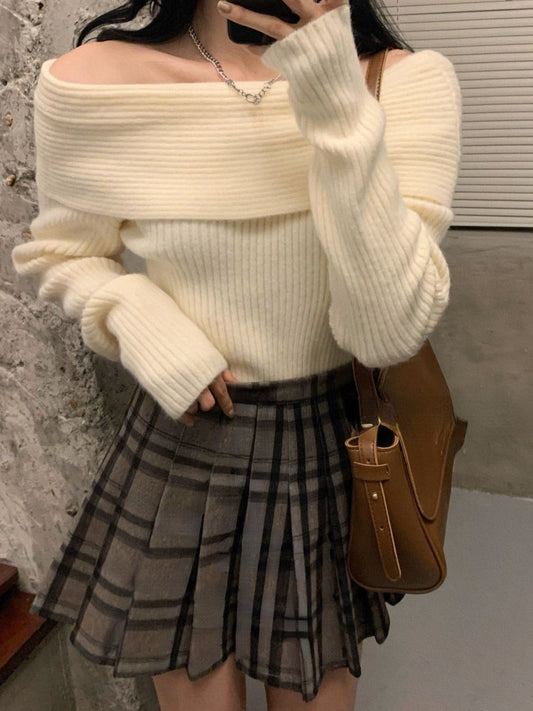 OFF SHOULDER KNITTED PULLOVER SWEATER