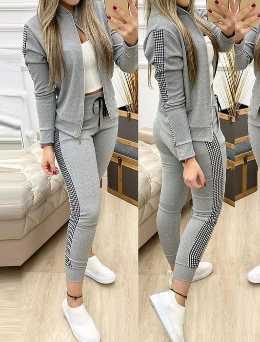 WOMEN TWO PIECE TRACKSUIT ZIPPER TOP AND PANTS SET